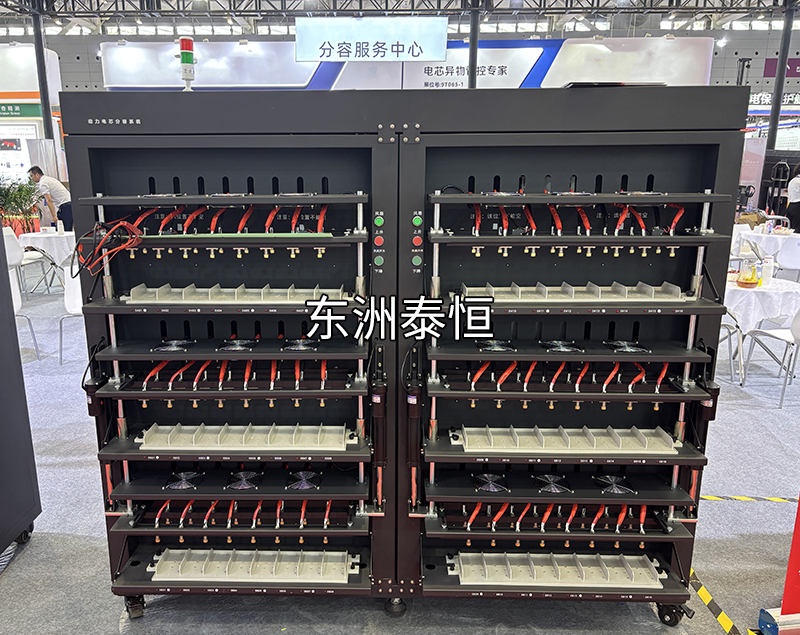 散熱風(fēng)扇在電池化成設(shè)備中的關(guān)鍵作用及東洲泰恒的解決方案